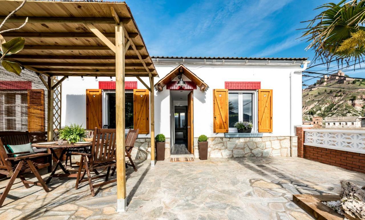 Ca La Magdalena Villa Cardona Bagian luar foto