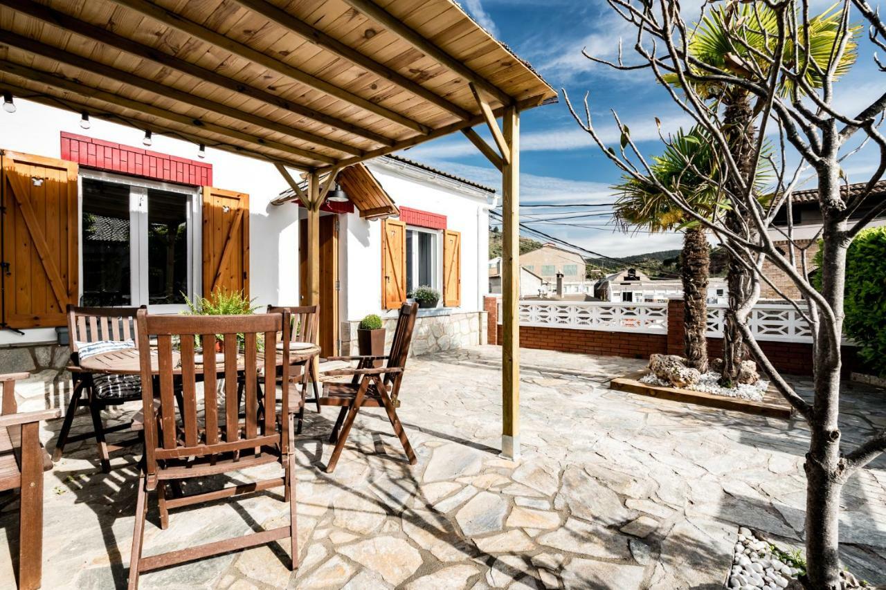 Ca La Magdalena Villa Cardona Bagian luar foto